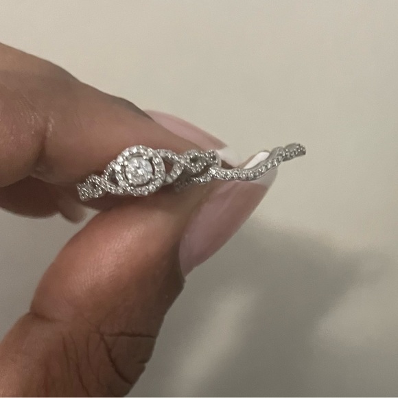 3/8 CT. T.W. Diamond Frame Loose Braid Bridal Set In 10K White Gold - Picture 2 of 4